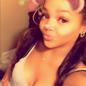 Meet your Posher, Jasmine